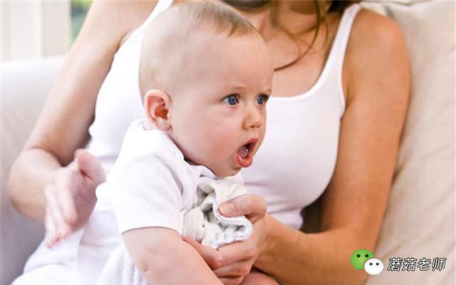 婴儿吐奶引起的湿疹怎么办,宝宝为啥吐奶