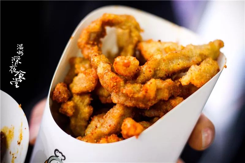 独门泡泡卤味？！温州网“黄”炸物店，三年爆开1000家……