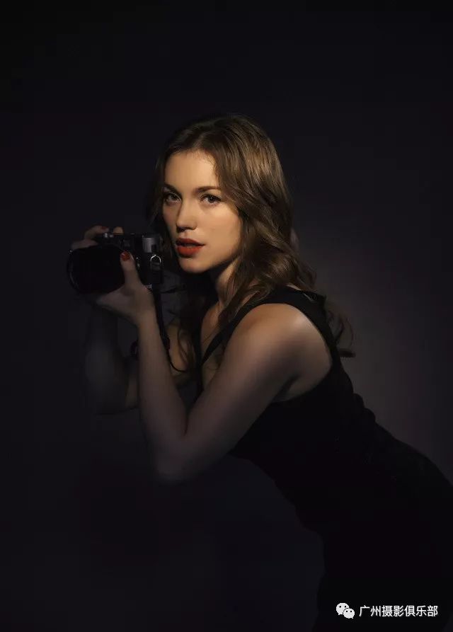 摄影课分析一张照片多少钱,摄影师一张照片多少钱费用标准