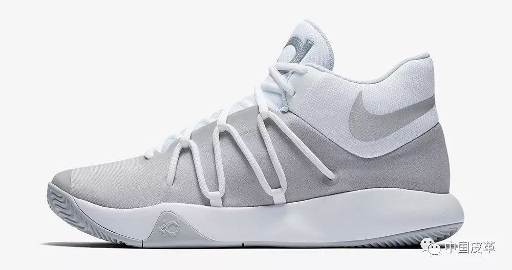 四季新款运动鞋男款大号,男式运动鞋四季