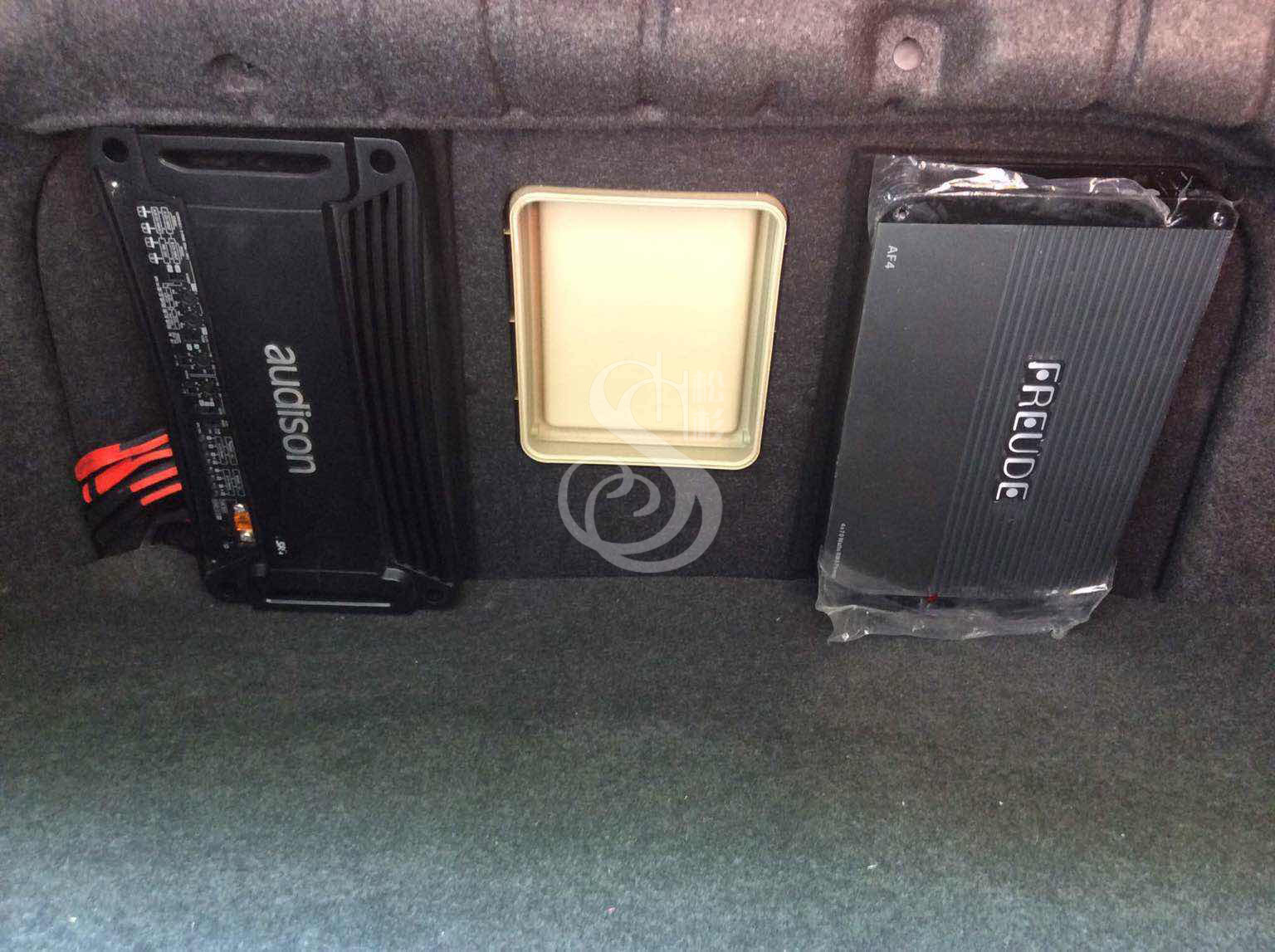 日产天籁改什么喇叭好,日产天籁音响升级