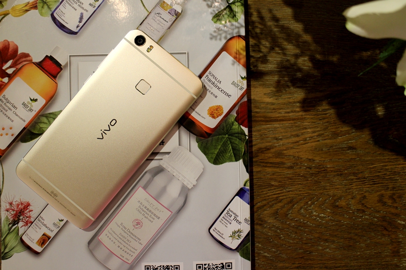 vivo曲屏手机xplay5a,vivo曲屏手机xplay4