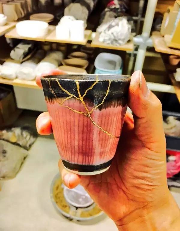 日本工艺之美,日本金缮匠人照片