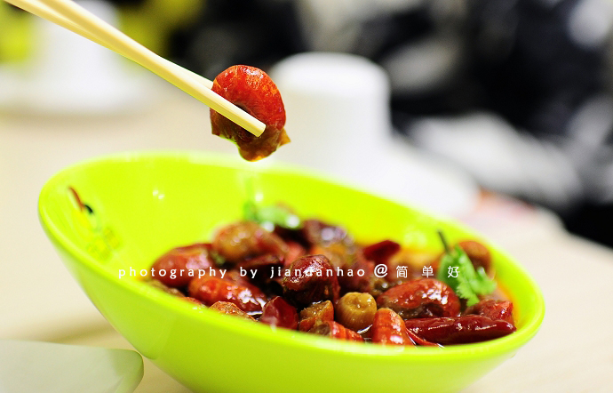 抚顺最好的麻辣拌串,抚顺风靡特色小吃麻辣拌