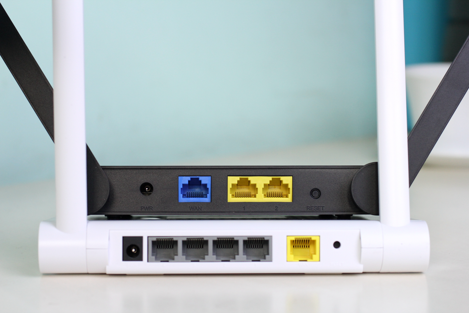 同价位路由器选华硕好还是tp,百元路由器和百元路由器哪个好