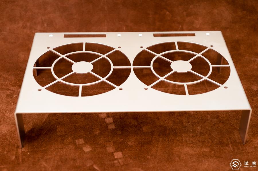 netgear路由器夜鹰r7000,netgear夜鹰r7000路由器