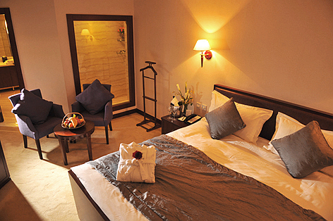 上海新国际博览中心最新展览,上海新国际博览中心分几个馆