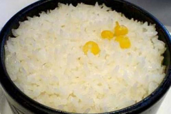 米饭烧焦味怎么去除简单方法,米饭烧焦的时候怎么去除焦味