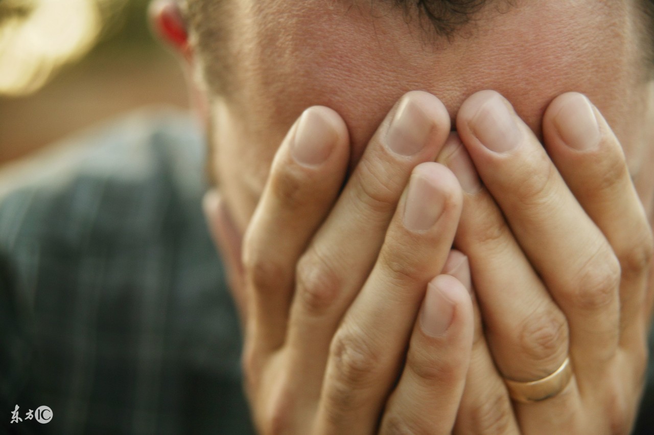 到丈母娘家接媳妇回家的视频,到丈母娘家哭诉