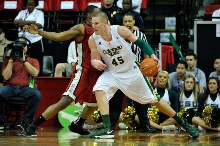 新疆队亚当斯最近的状况,新疆队最新消息亚当斯