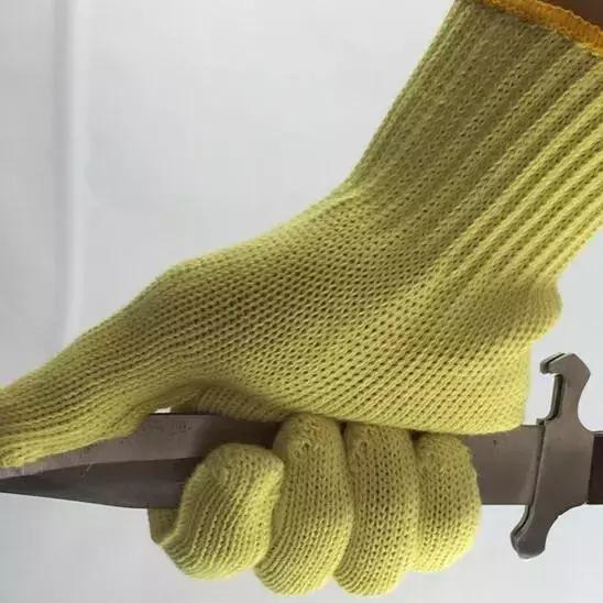 防弹衣更重还是防刺衣更重,中国军用防弹衣可以防刺吗