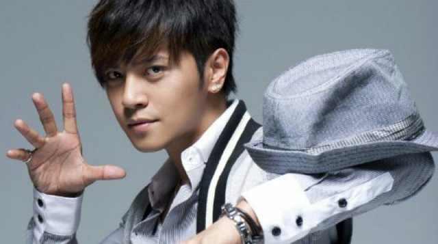 会跳舞的男明星有哪些,会跳舞的男明星你喜欢哪个