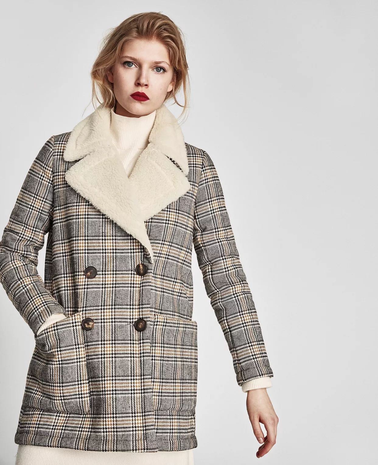 zara打折的衣服值得买吗,zara最值得买的大衣