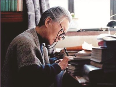 揭开杨绛先生的长寿秘诀,其实很简单只有2个字!