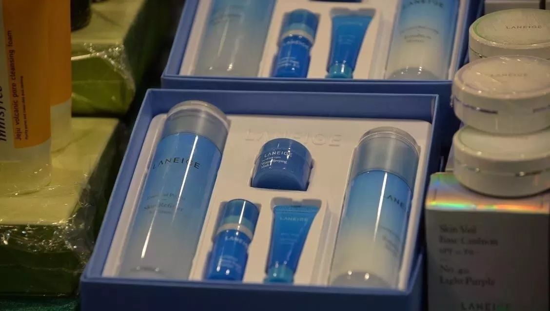 香港海关查获72万假化妆品,海关查获日本护肤品