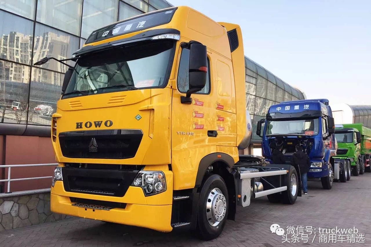 侧置大气瓶700匹马力牵引车,性价比高的大马力燃气牵引车