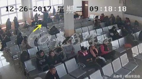 驾考考了5次没过崩溃痛哭,连续5次驾考不过