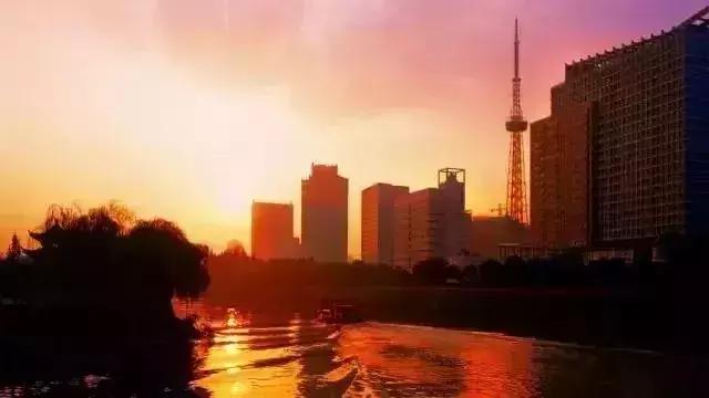 新年第一天去海边看日出,去海边看日出拍的照片