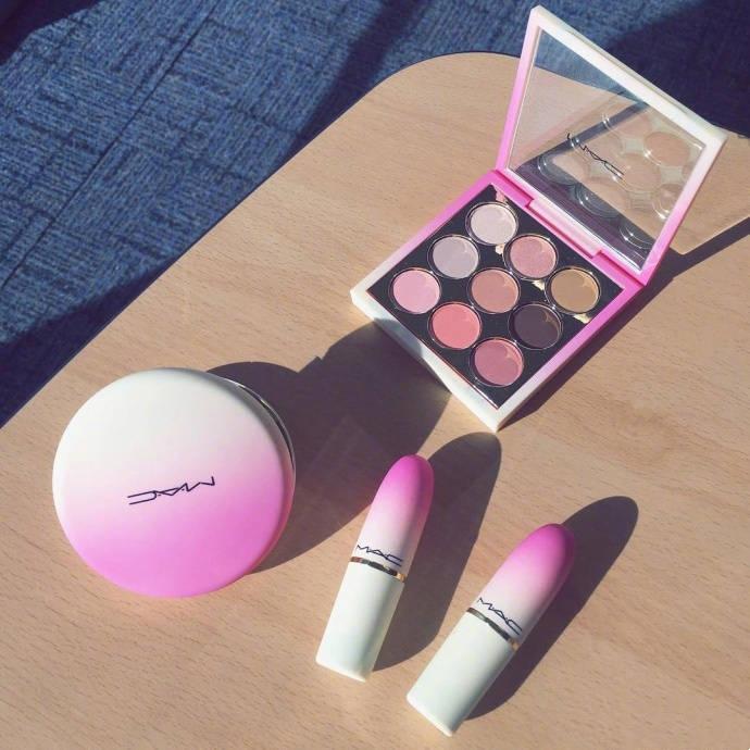 gucci和ysl有什么共同点,gucci狗年限定