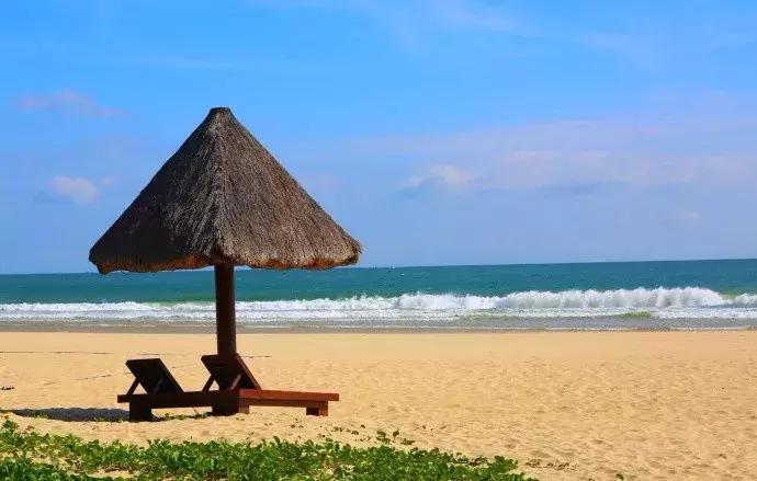 总有一个人在远方成为你的期待,每个人的内心都有一些想去的远方