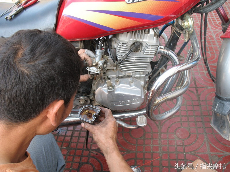 摩托车维护保养如何做到最佳状态,冬天不骑的摩托车怎么保养电瓶