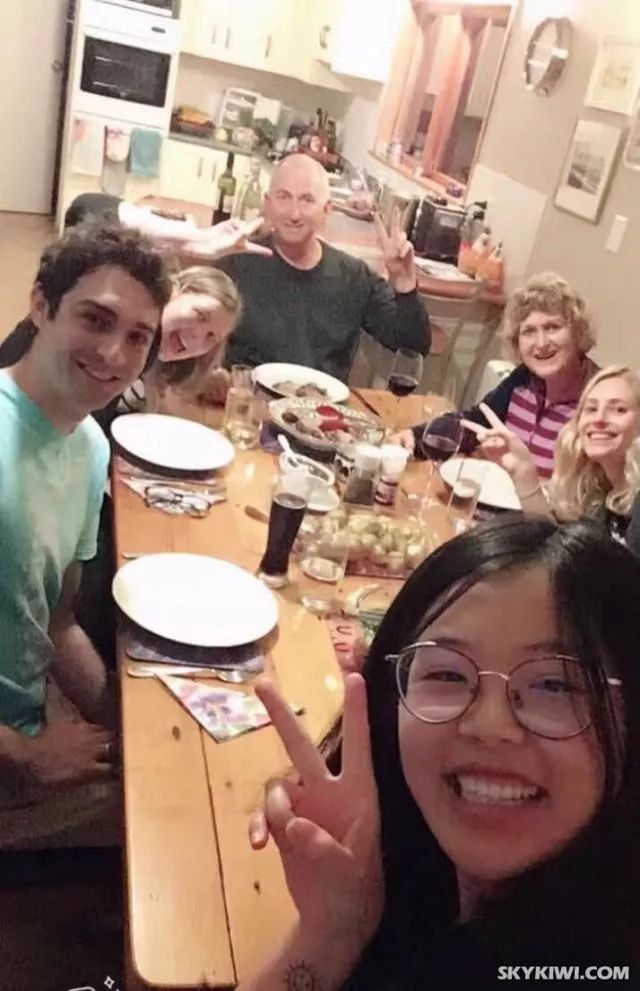 中国留学生新西兰车祸遇难,中国留学生新西兰遇车祸身亡