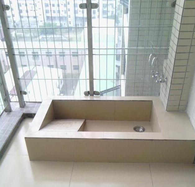 木工定制洗衣柜,木板定制阳台洗衣柜