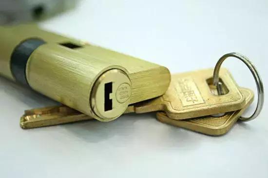 c级锁芯网购价格,实体店c级锁芯与网购比较