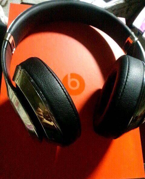 beats魔音真假鉴别,beats耳机在音乐界有什么样的地位