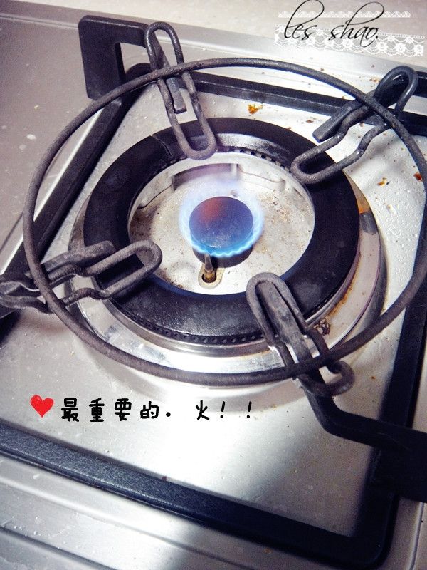 细管口红断了一招还原法,口红解体教程