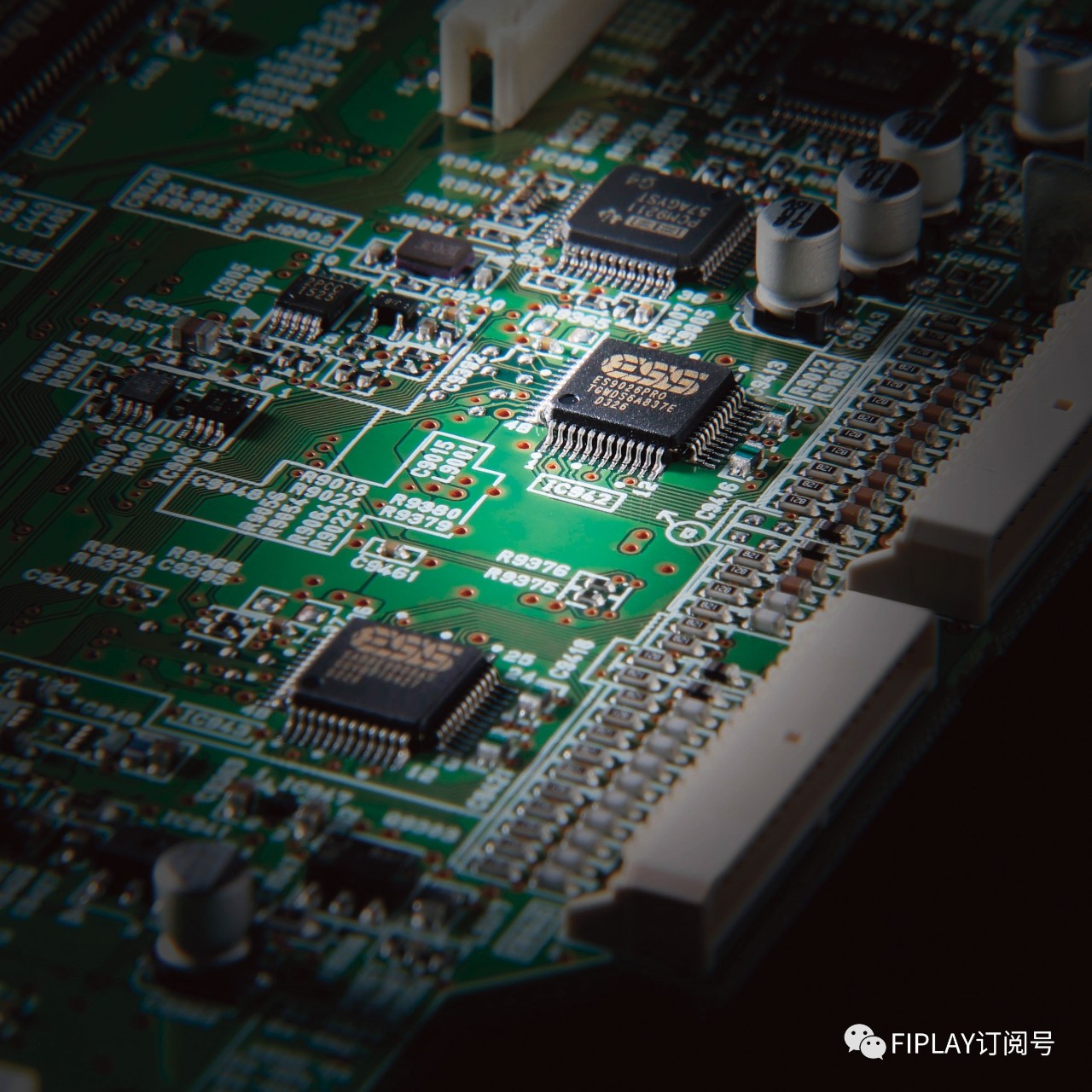 娱乐丨环绕声体验的绝佳搭档—YAMAHARX-V3083AV影音放大器