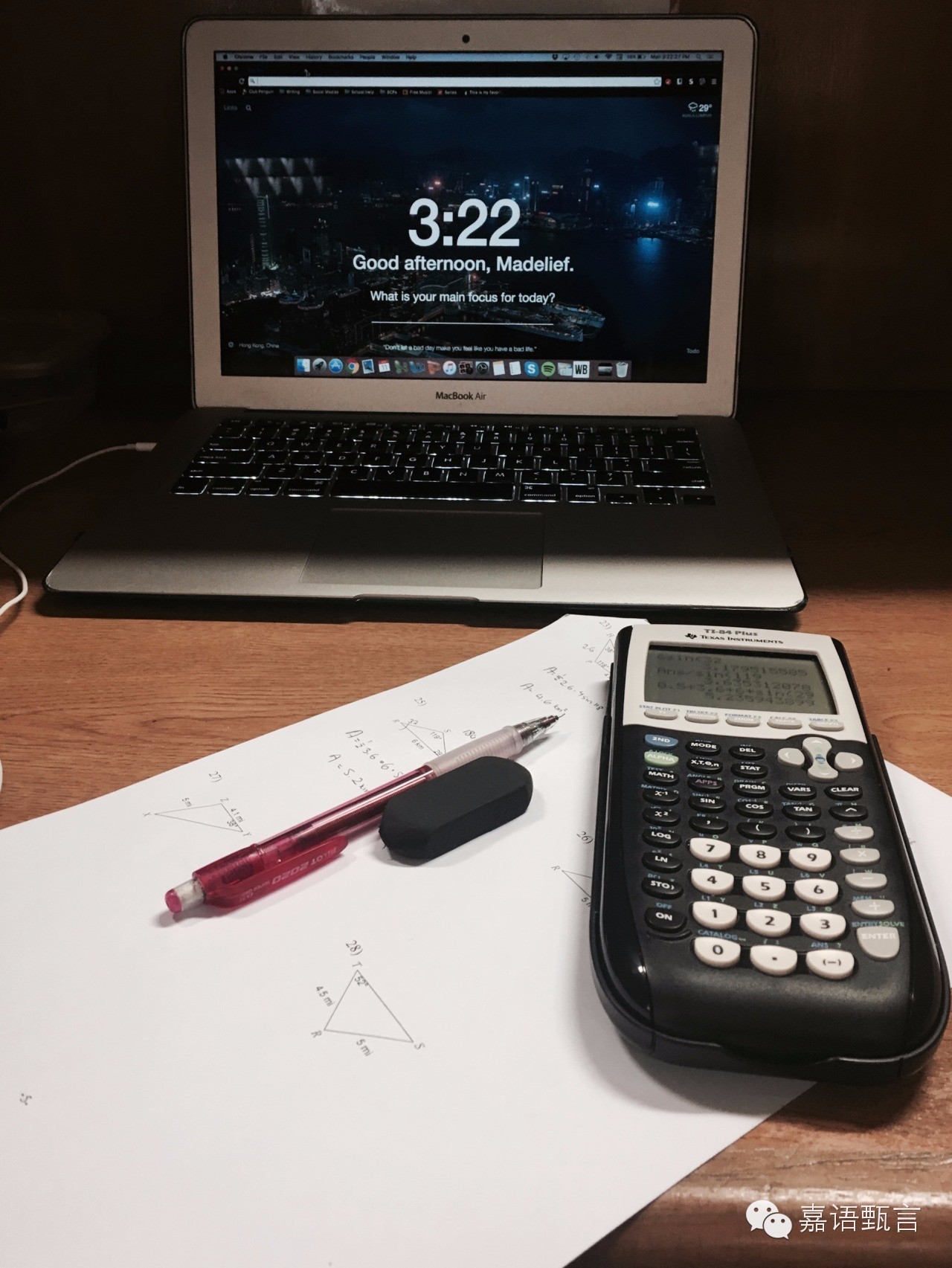 第一次出国出差需要带什么,出国必须带些什么