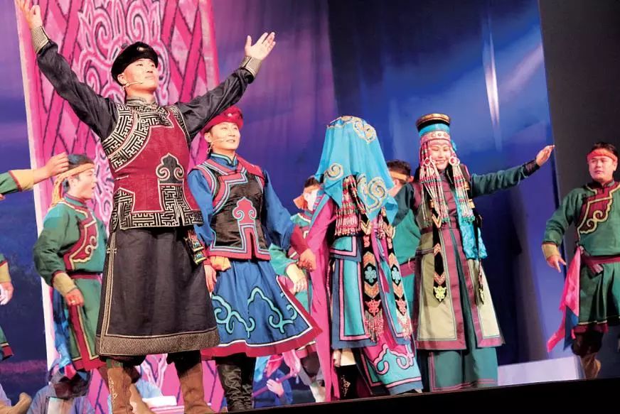 内蒙古日报头条重要内容是什么,内蒙古最新日报消息