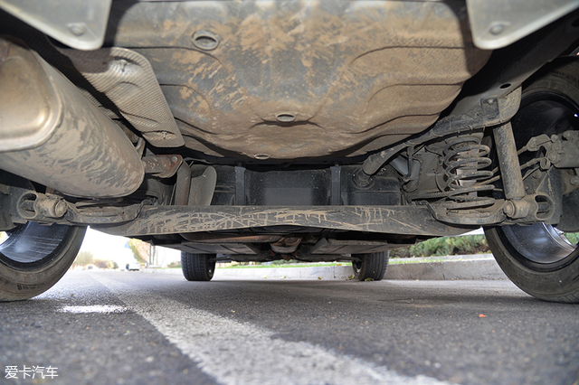 爱卡suv,名爵zs2020款1.5l是三缸还是四缸