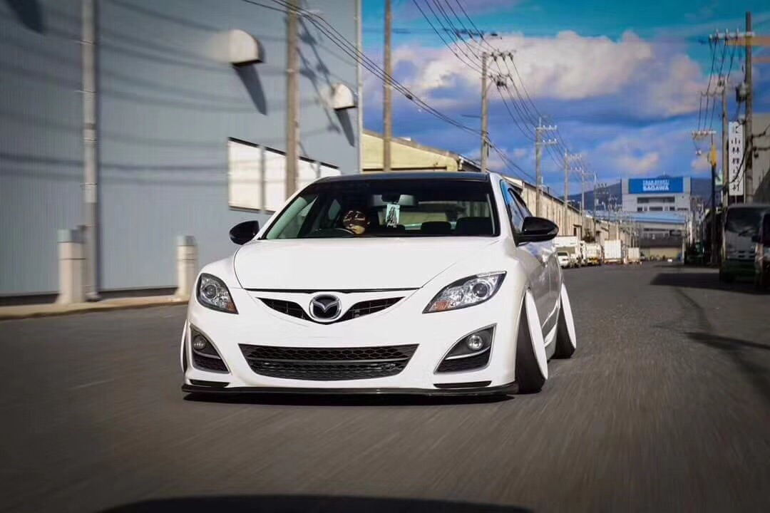 马自达6睿翼改装绞牙避震,马自达6睿翼轿跑侧面