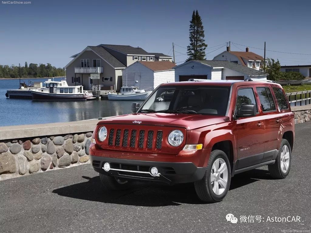 jeep自由客每款的对比,jeep自由客没有四驱是什么问题