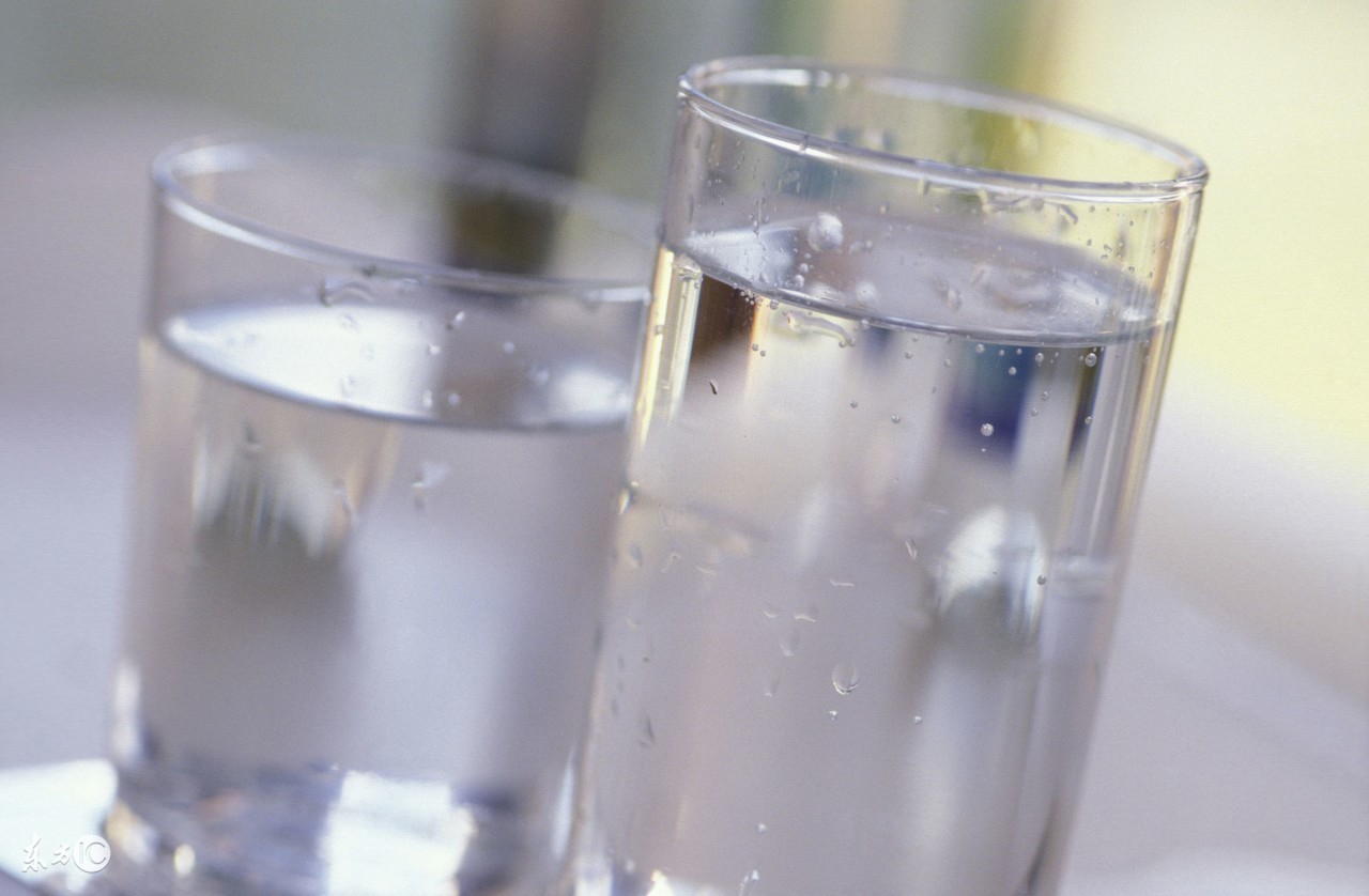 怀孕50天有胎芽没胎心有妊娠反应,怀孕36天忽然没有什么反应正常吗