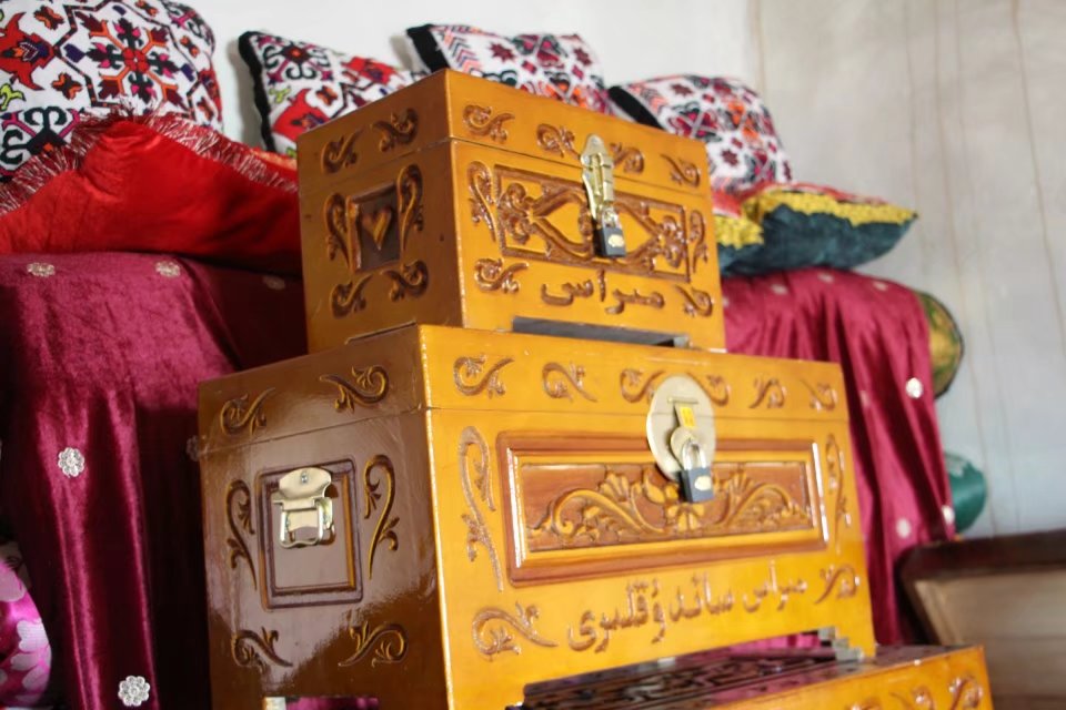 探秘帕米尔高原塔吉克族,帕米尔高原上的塔吉克族族人