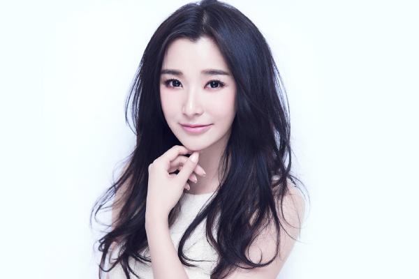 女朋友特别爱花钱怎么办,女友大手大脚花钱