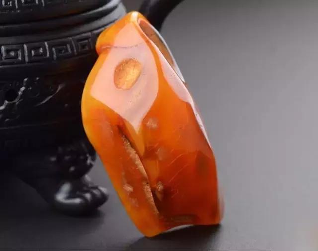 俄料乌料的价格,俄料与乌料颜色对比