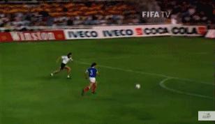 施连志飞踹高峰的牌了吗,施连志飞踹高峰赛后采访