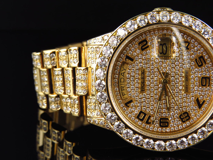 劳力士黄金钻石日志表拍卖,正品专柜劳力士镂空金表男款价格