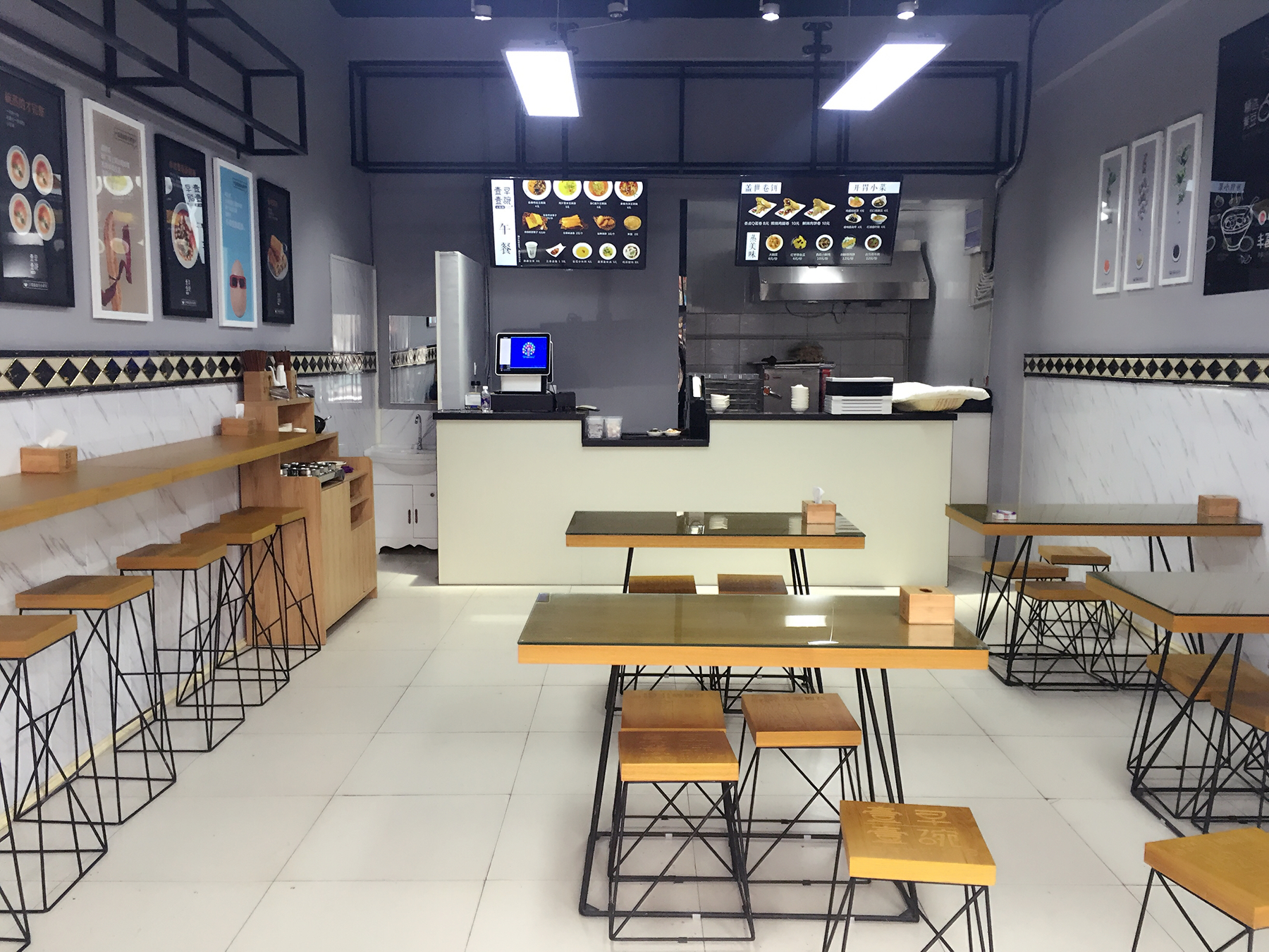 想自己创业开个早餐店好吗,小本创业开早餐店需要什么条件