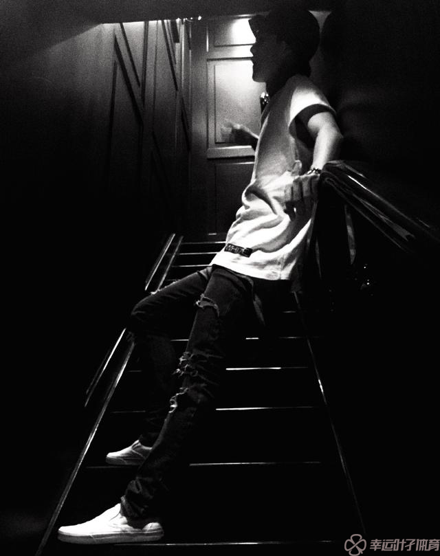 鹿晗穿什么球鞋,鹿晗所有鞋