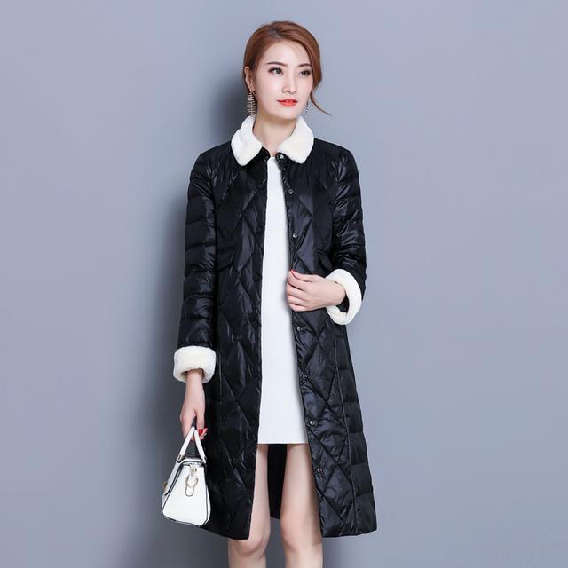 过年回家别穿的太落伍,今年冬日必备羽绒服自带高级感