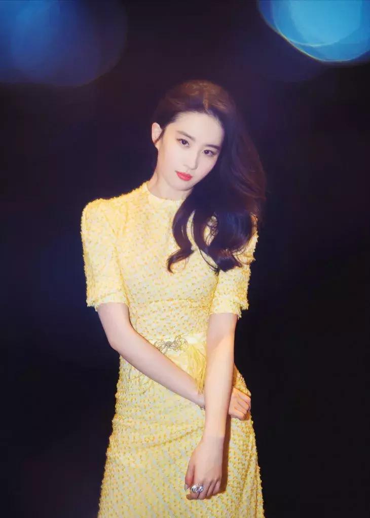 刘亦菲最迷人的珠宝,二代妖精刘亦菲套装