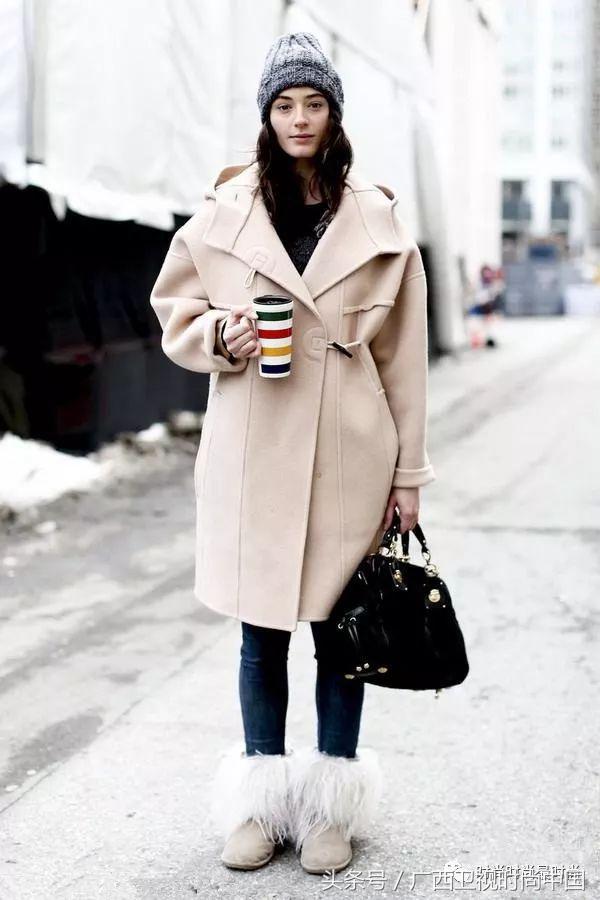 冬天太冷穿雪地靴又不好看,雪地靴怎么过寒冬