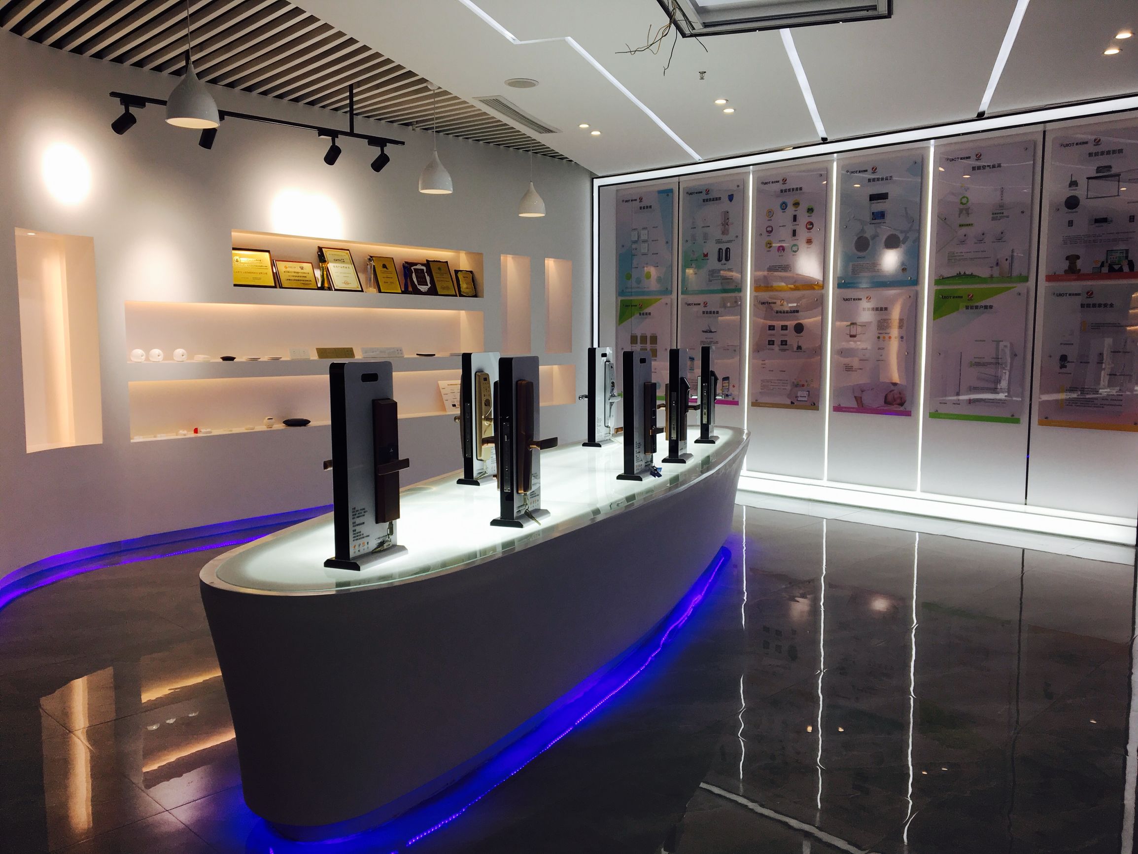 uiot紫光物联全屋智能,uiot紫光物联怎么样