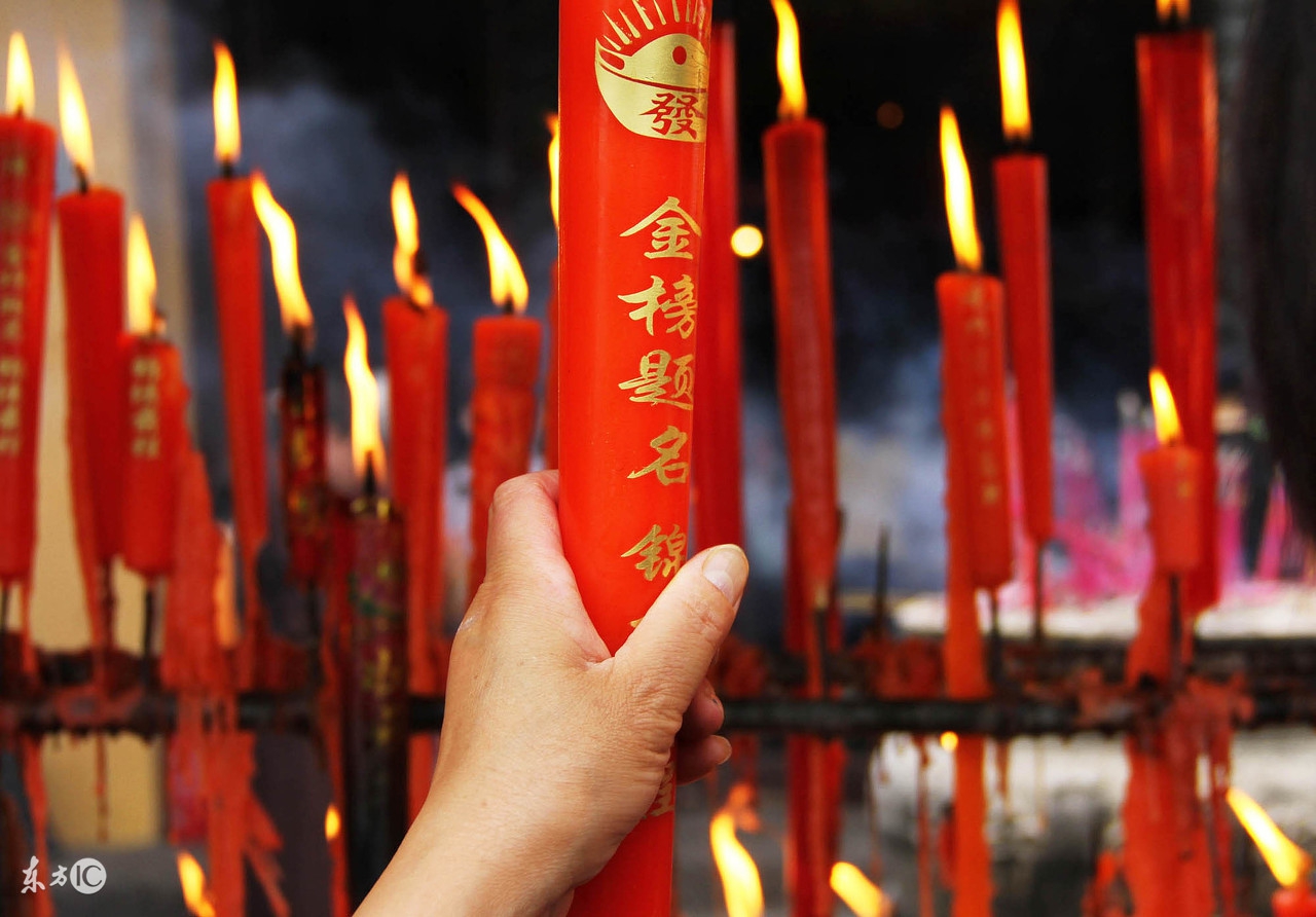 过年烧香拜佛注意事项,过年上香的讲究与禁忌