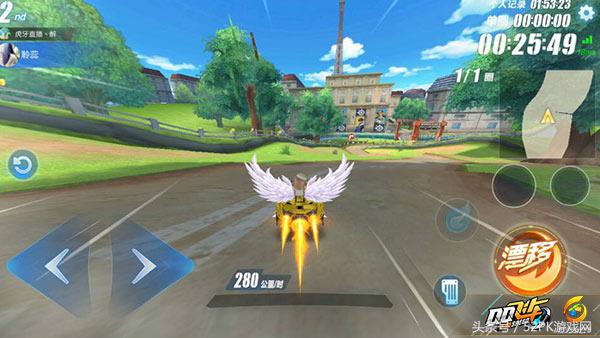 马化腾玩游戏qq飞车,原来马化腾是知道qq飞车的吗